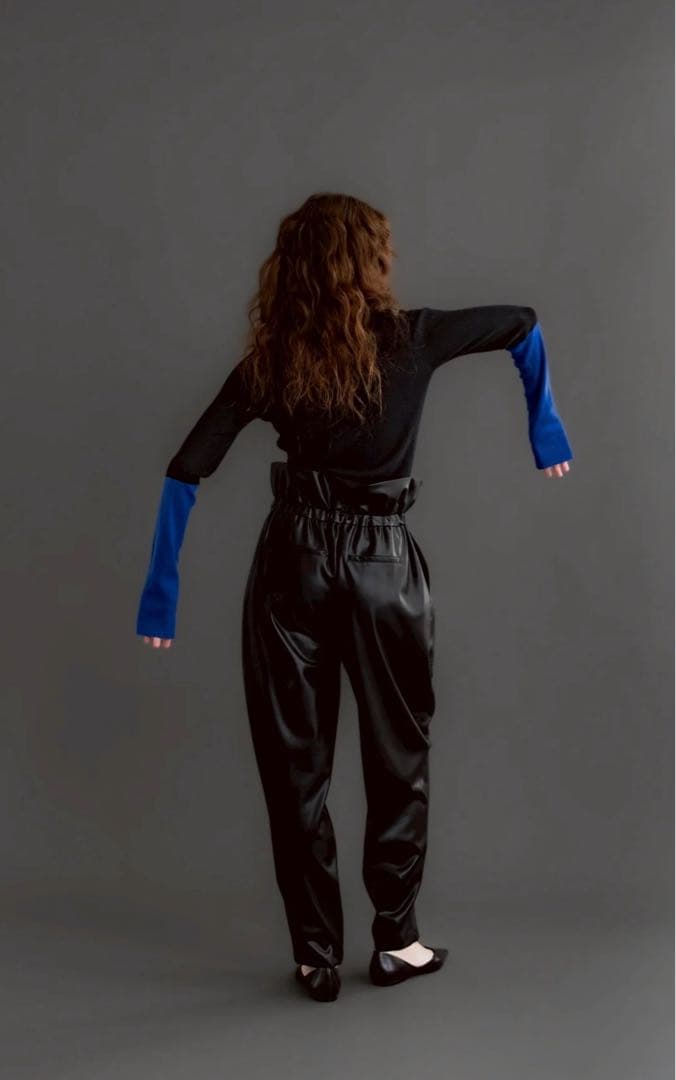 イオレ IORE Petal Leather Pants BLACK レザー