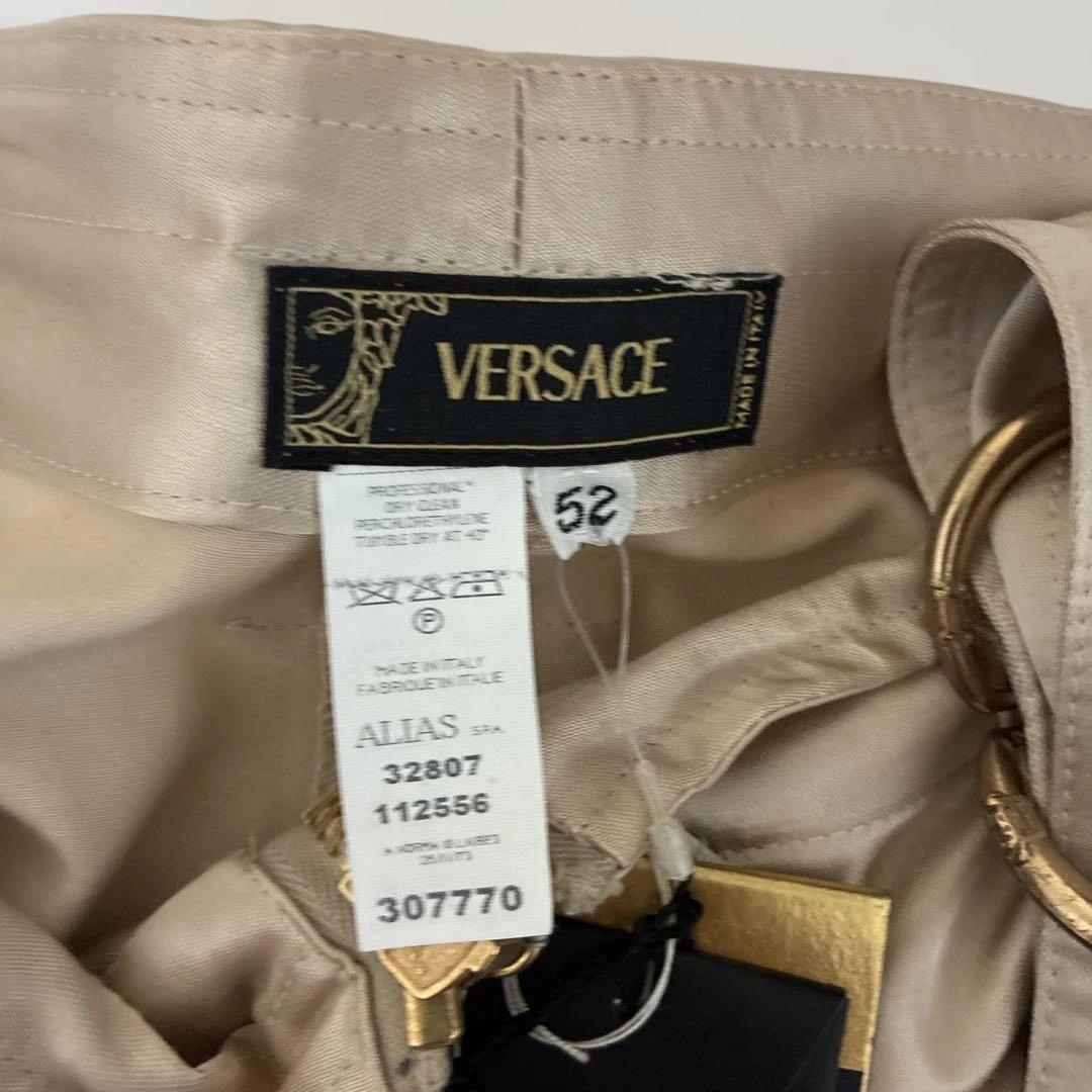 Versace メンズ　ショーツ　52サイズ　コレクションピース