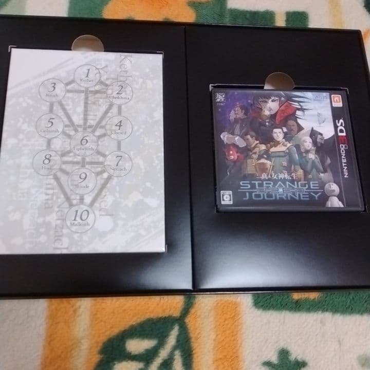 3DS 真・女神転生 DEEP STRANGE JOURNEYスペシャルボックス