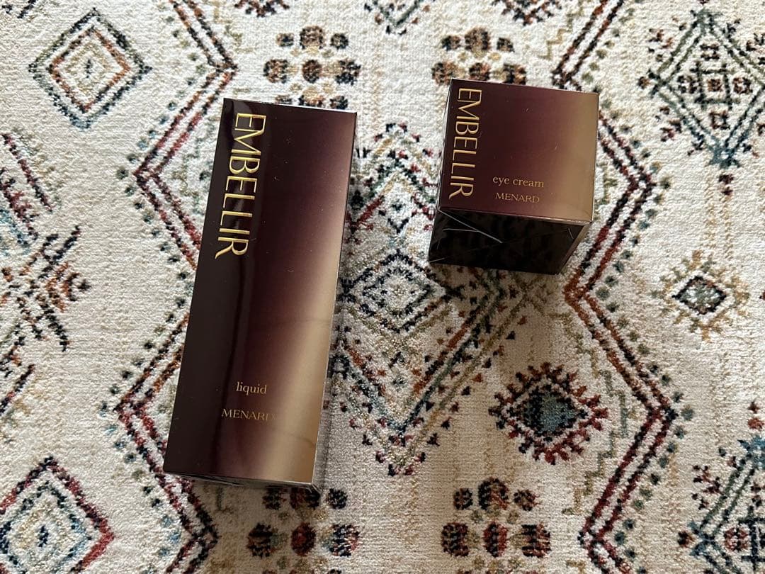 メナードエンベリエリクイド、アイクリーム