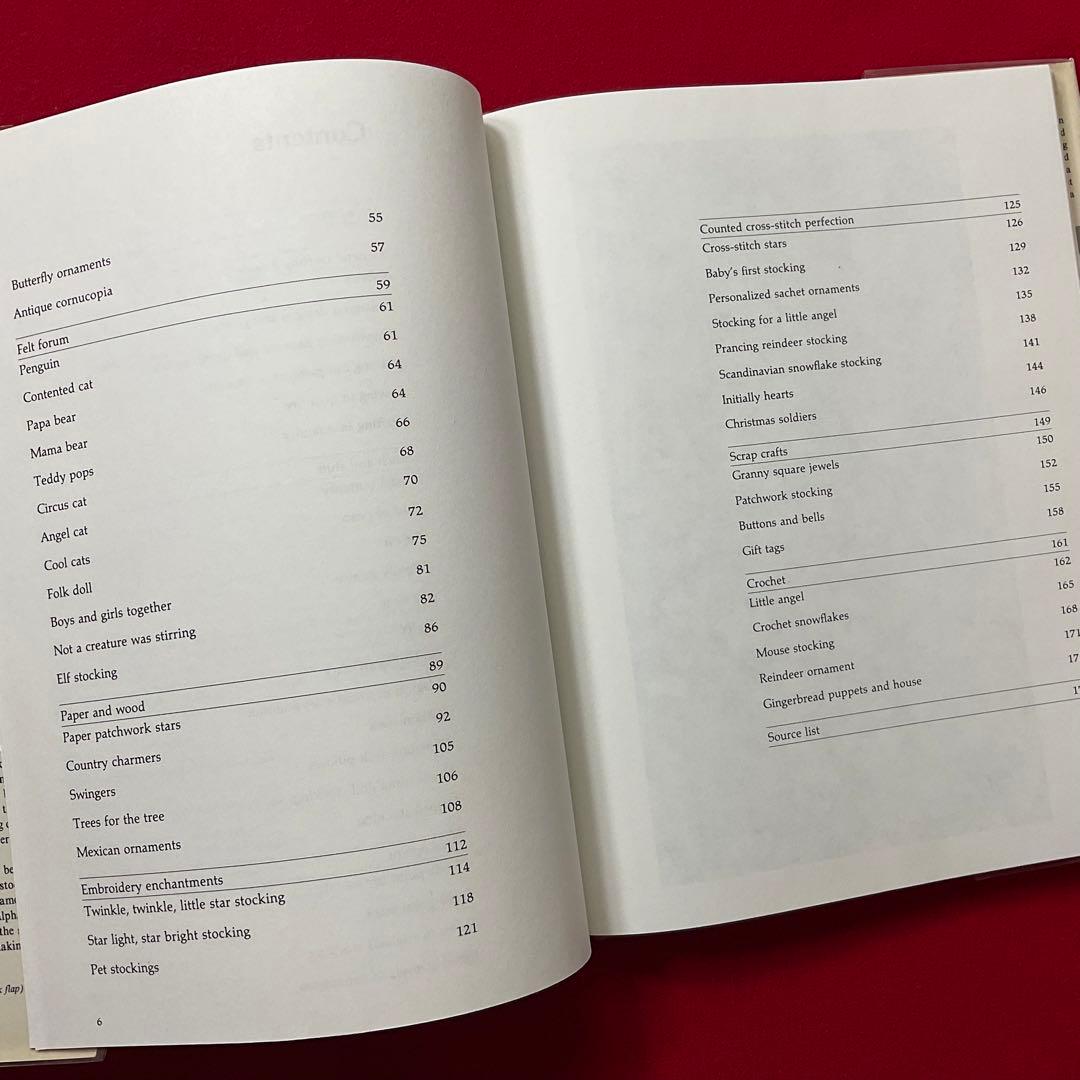 手芸本 洋書 クリスマス オーナメントとストッキング 100以上のデザインと図案