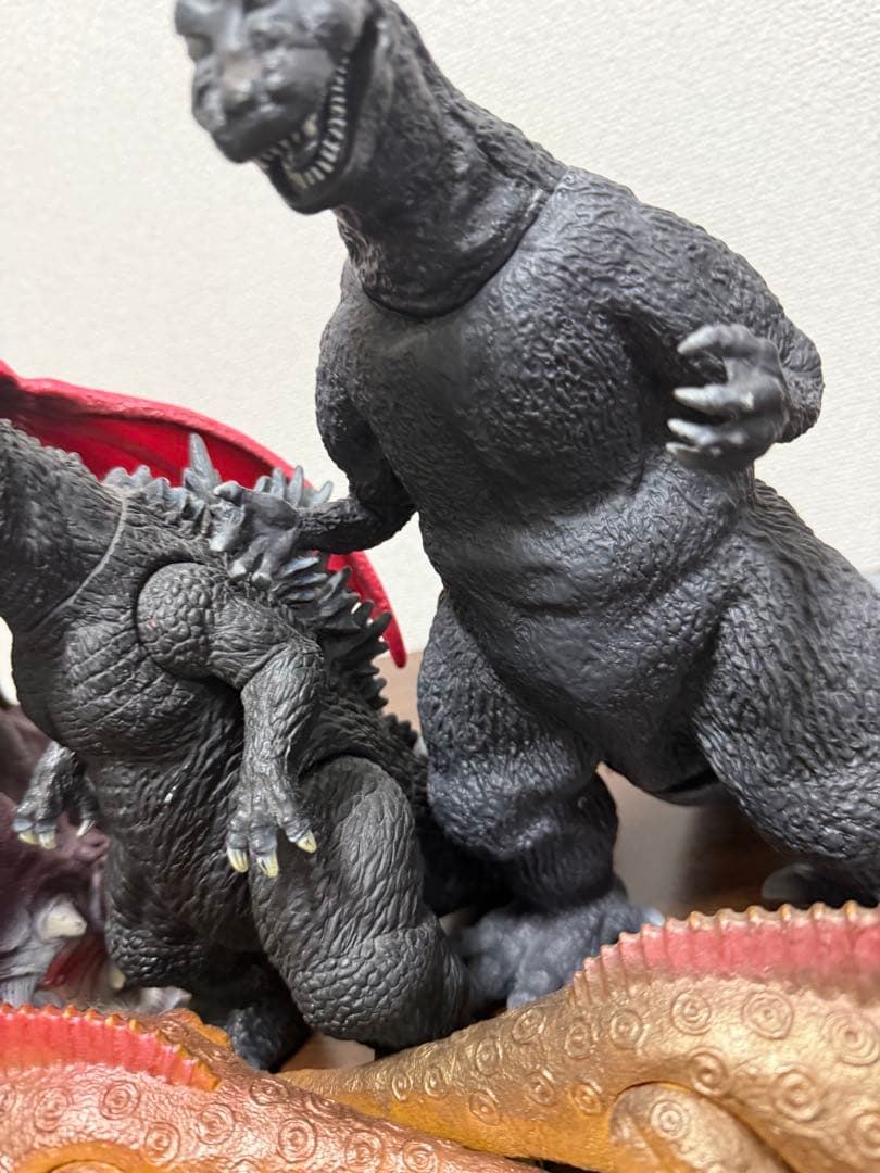 シンゴジラ フィギュア 東宝 ゴジラ デストロイア ソフビ バンダイ