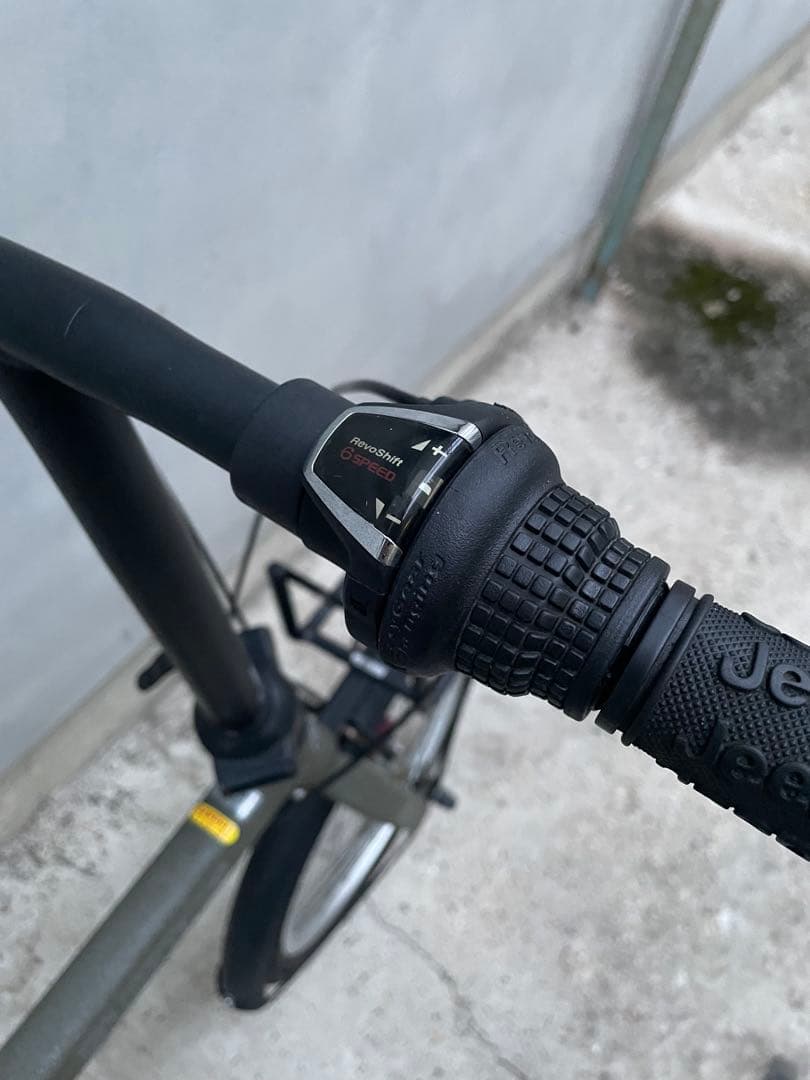 近隣配達可能　JEEP ミニベロ　折りたたみ自転車　JE-206