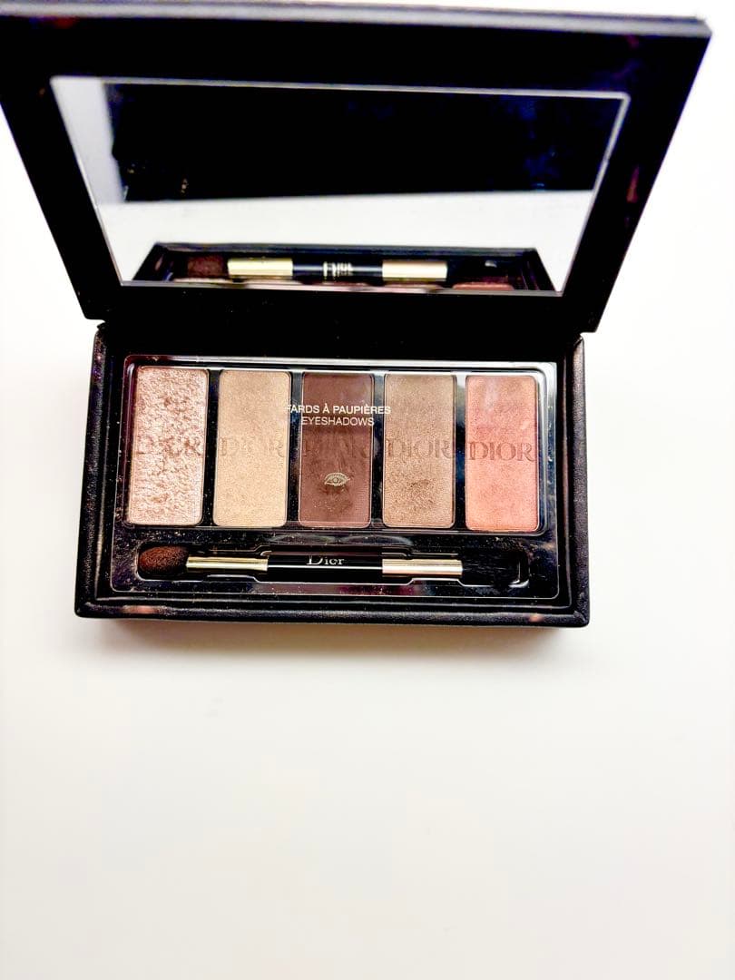 Dior 〈限定品〉アイシャドウパレット ベージュ系