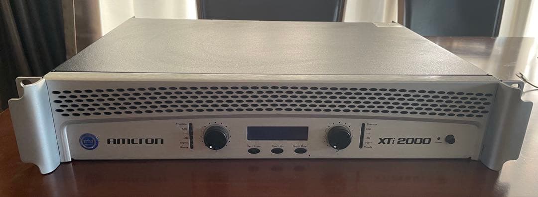 アムクロン AMCRON パワーアンプ XTi2000