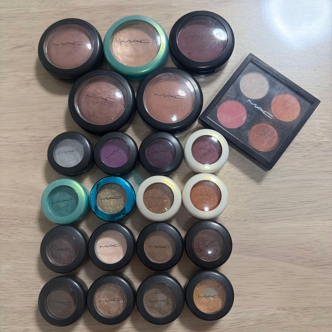 MAC　マック　アイシャドウ　チーク22点セットまとめ売り