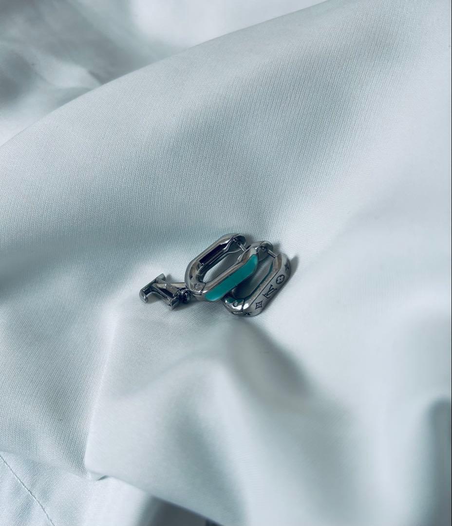 【早い者勝ち】LOUIS VUITTON ピアス　フープ　モノグラム　シルバー