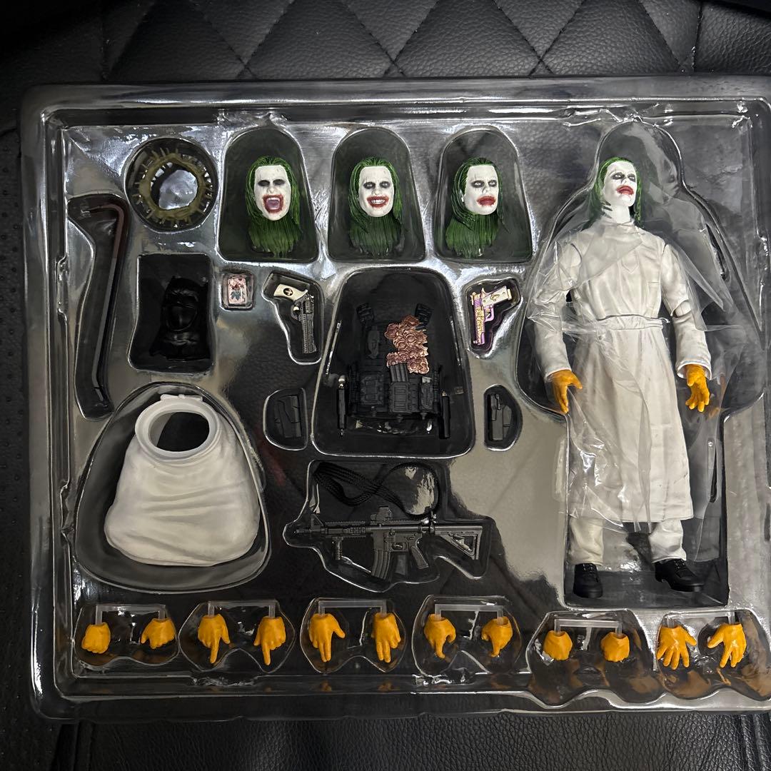 mafex KNIGHTMARE BATMANTHE JOKER バットマン