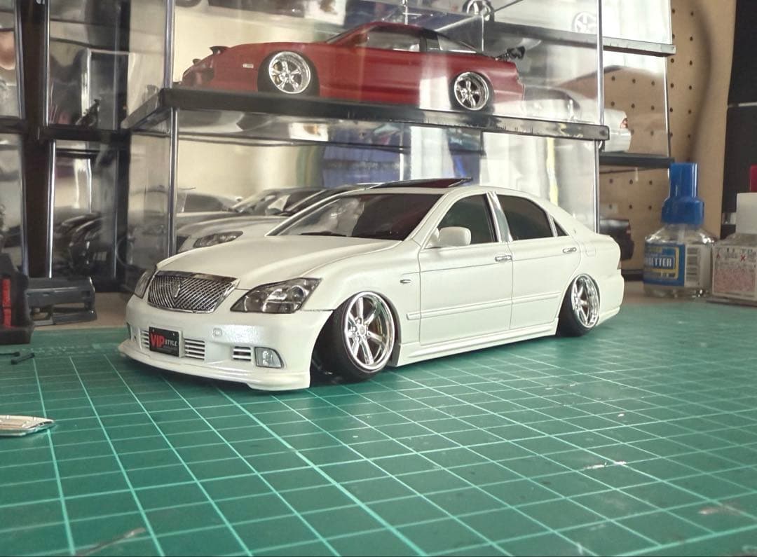 アオシマ 18クラウン アスリート 深リム仕様