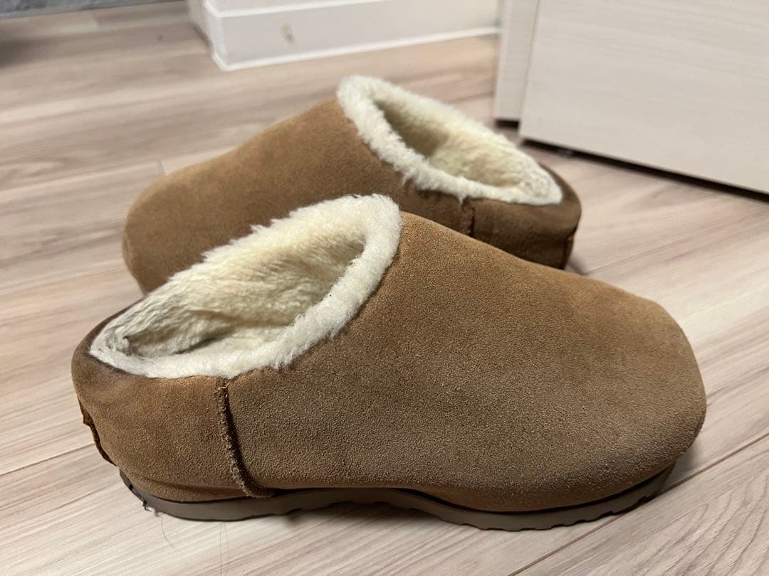 【新年セール】UGG ブラウン スリッパ