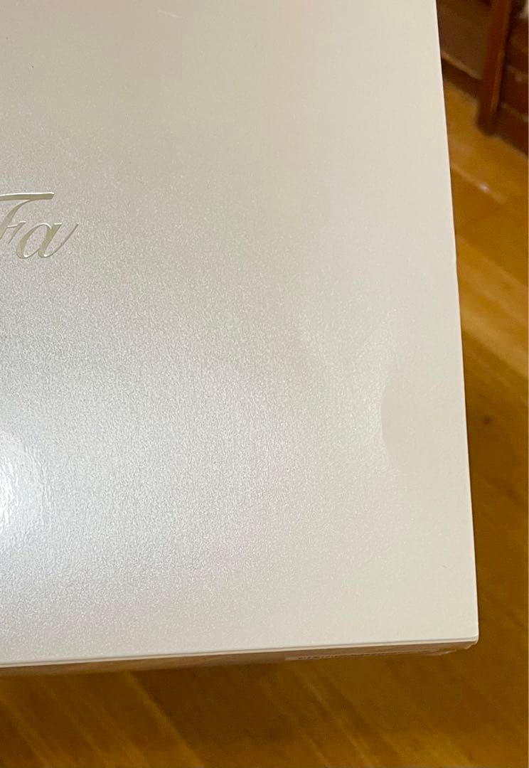 ほぼ未使用★ReFa 4 CAXA RAY リファ　フォーカッサレイ