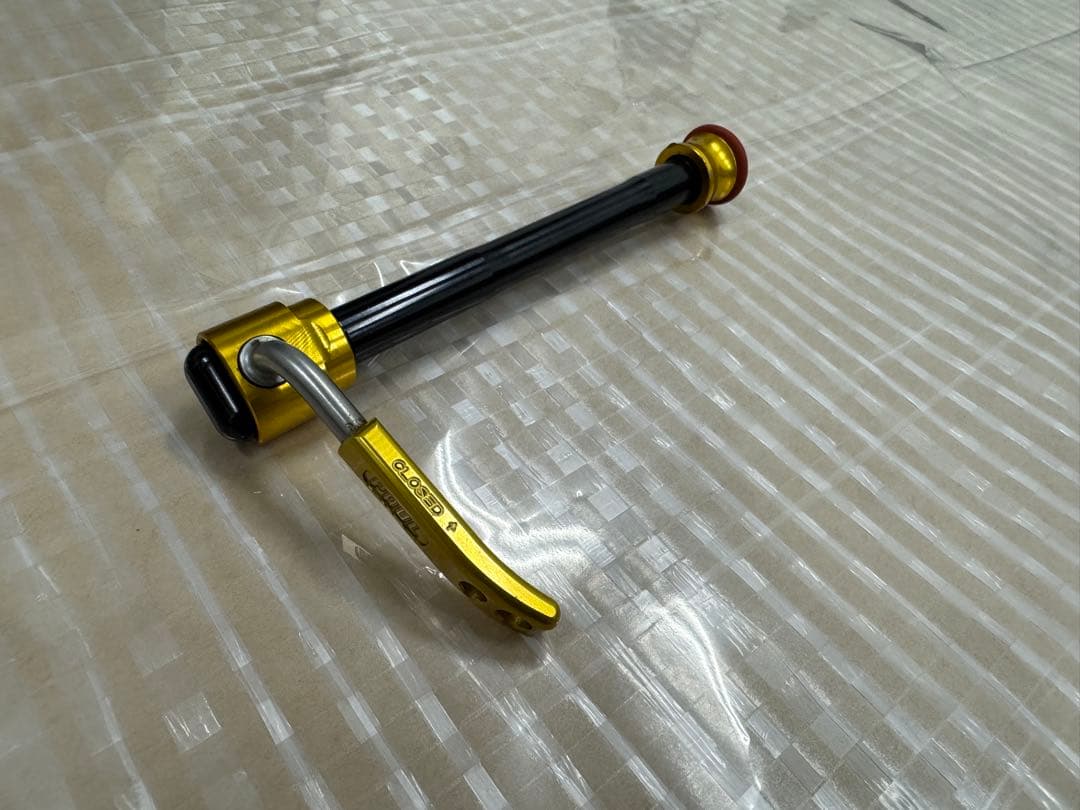 Paul クイック　スルーアクスル　スキュワー　クリックリリース