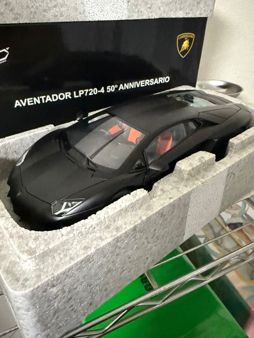 希少　難有　1/18 オートアート　ランボルギーニ アヴェンタドール　50th