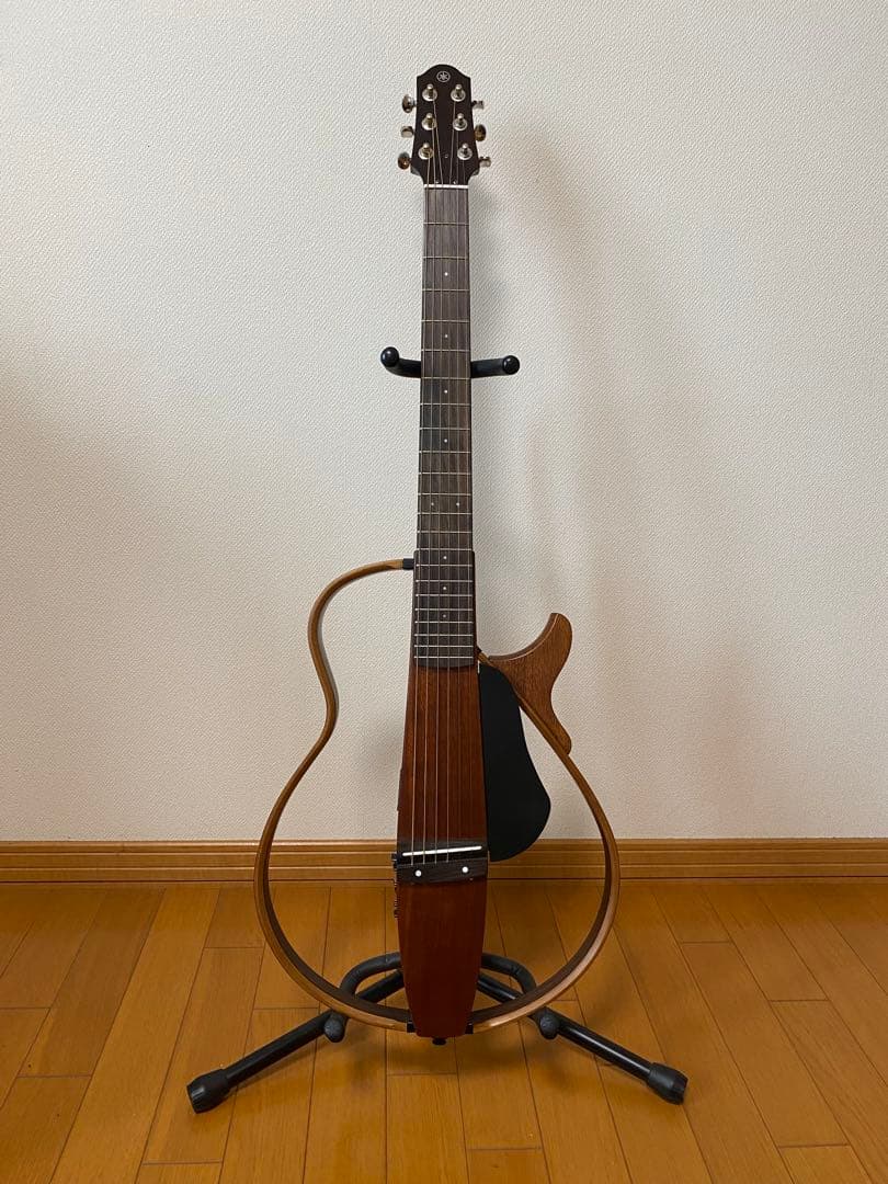 ヤマハ　サイレントギター　SLG200S NT
