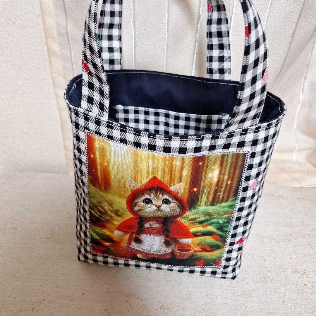 激レアねこパネル生地　ハンドメイド　ミニバック　ポーチ