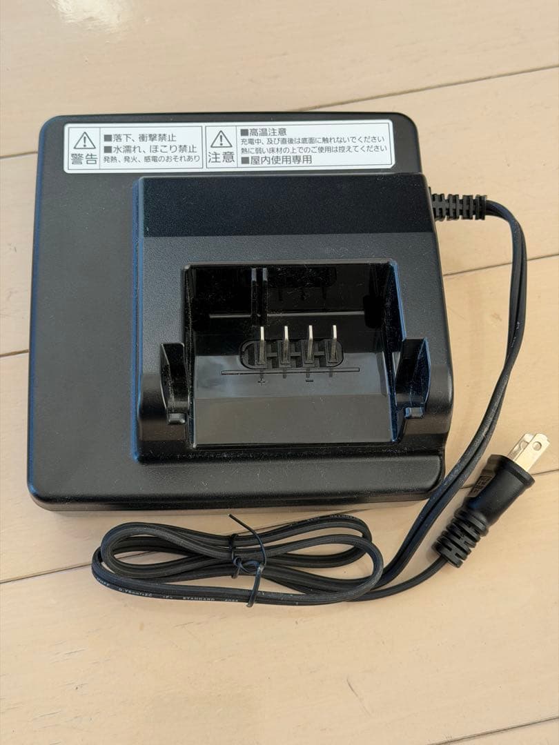 Panasonic NKJ075Z1 電動自転車用充電器 パナソニック