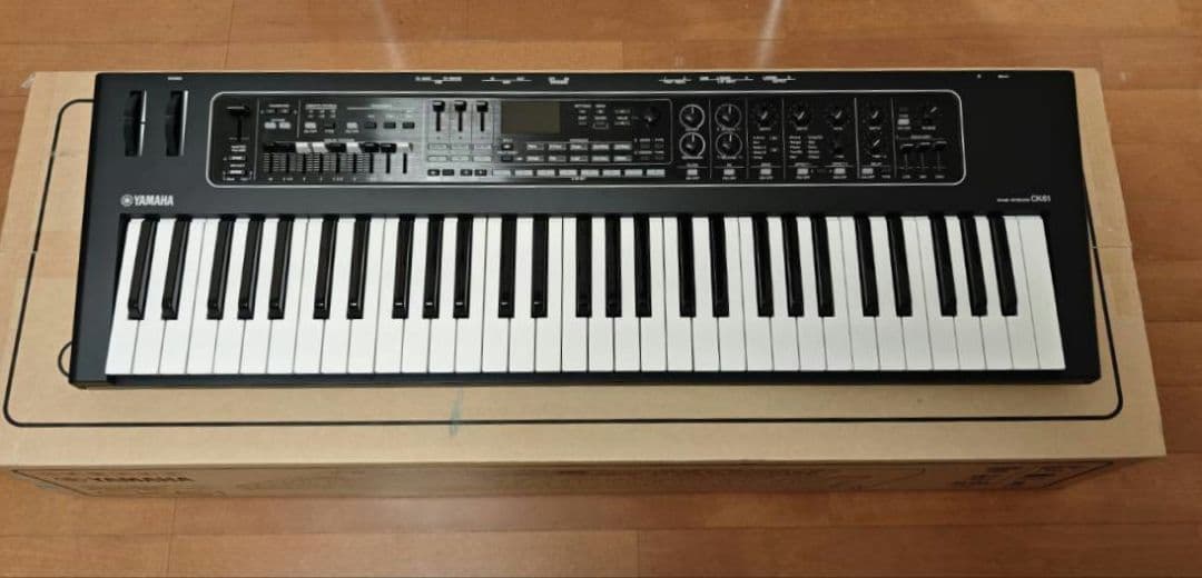 美品 YAMAHA CK61 ステージキーボード