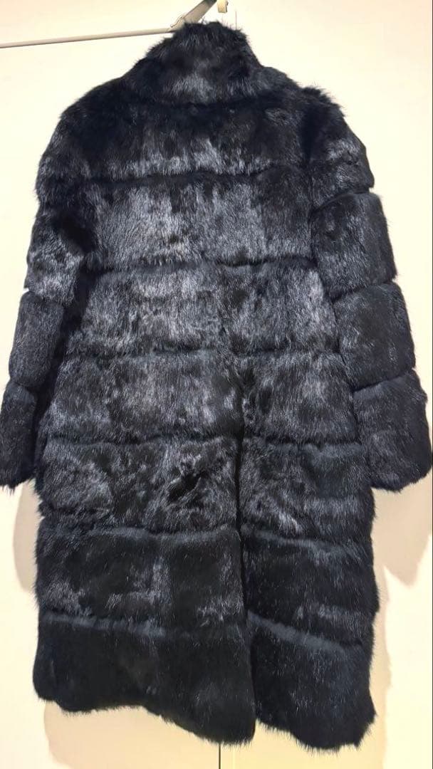 希少黒総ラビットファー【グレースコンチネンタル】切り替えボーダーファーコート