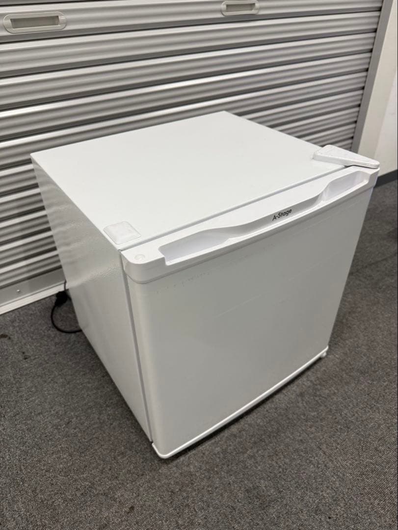 高年式！1ドア冷凍庫 FZO3A-31WT 2024年製　一人暮らし用
