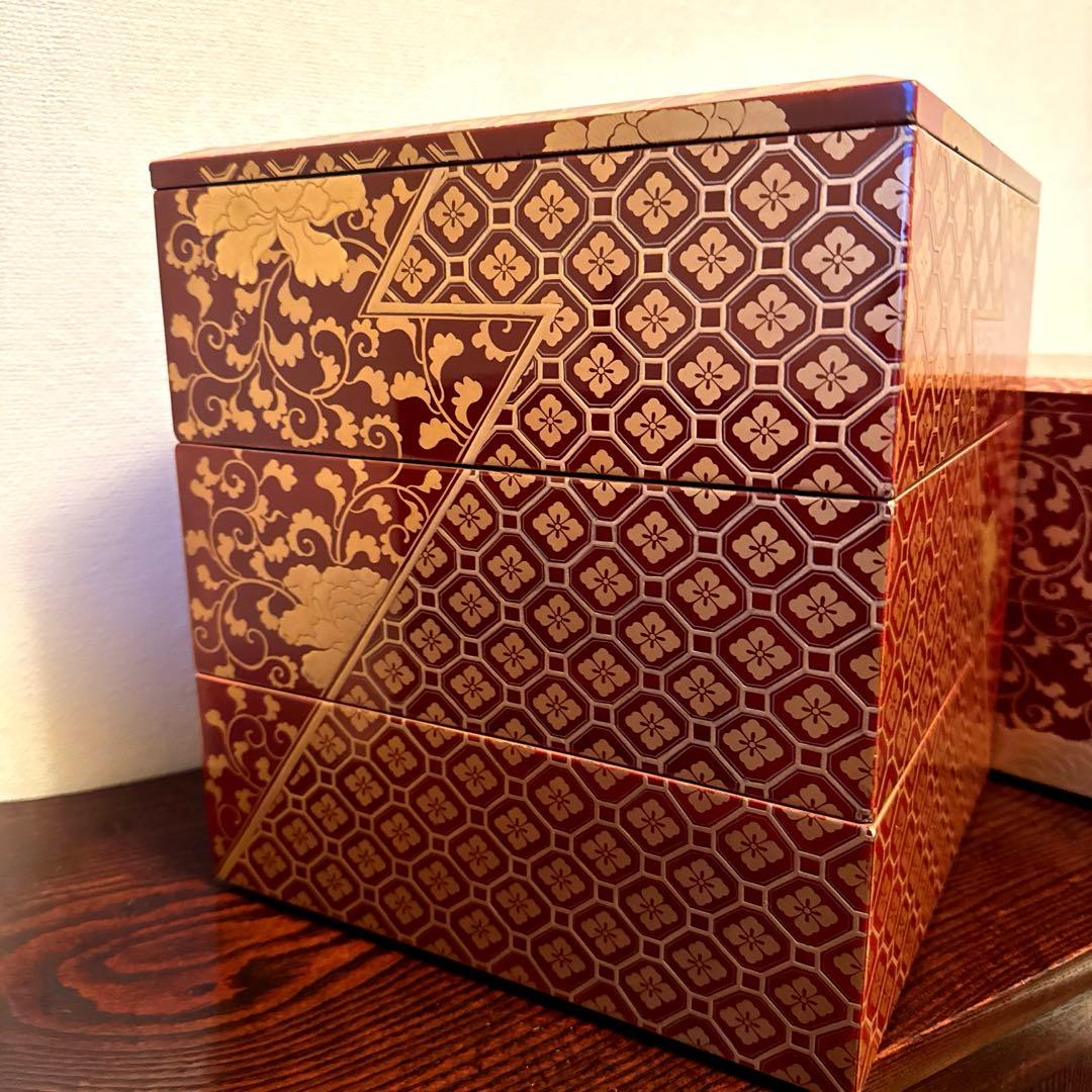 natsu様ご購入ご検討用出品 ◆塗り重箱　ニ段/三段　蒔絵あしらい◆