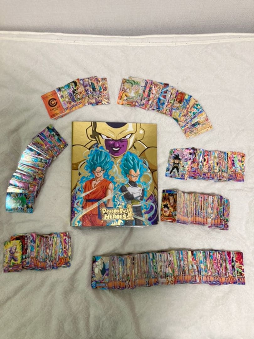 ドラゴンボールヒーローズ　約800枚まとめ売り