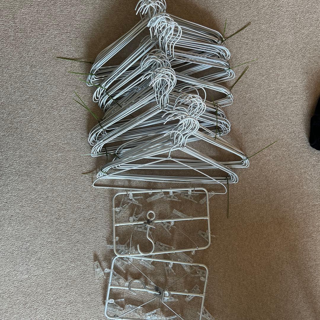 無印MUJIアルミ・ハンガー 45センチ91本➕ピンチ2個