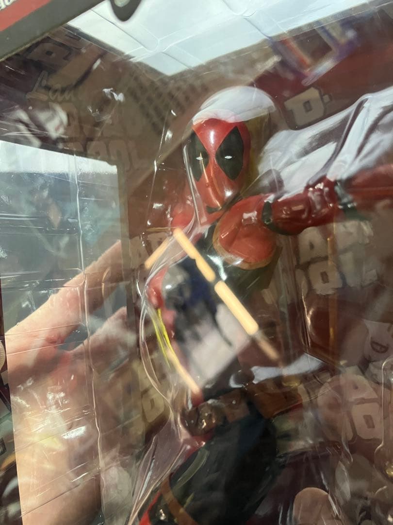 【新品未開封】レディ　デッドプール　Galleryシリーズ フィギュア