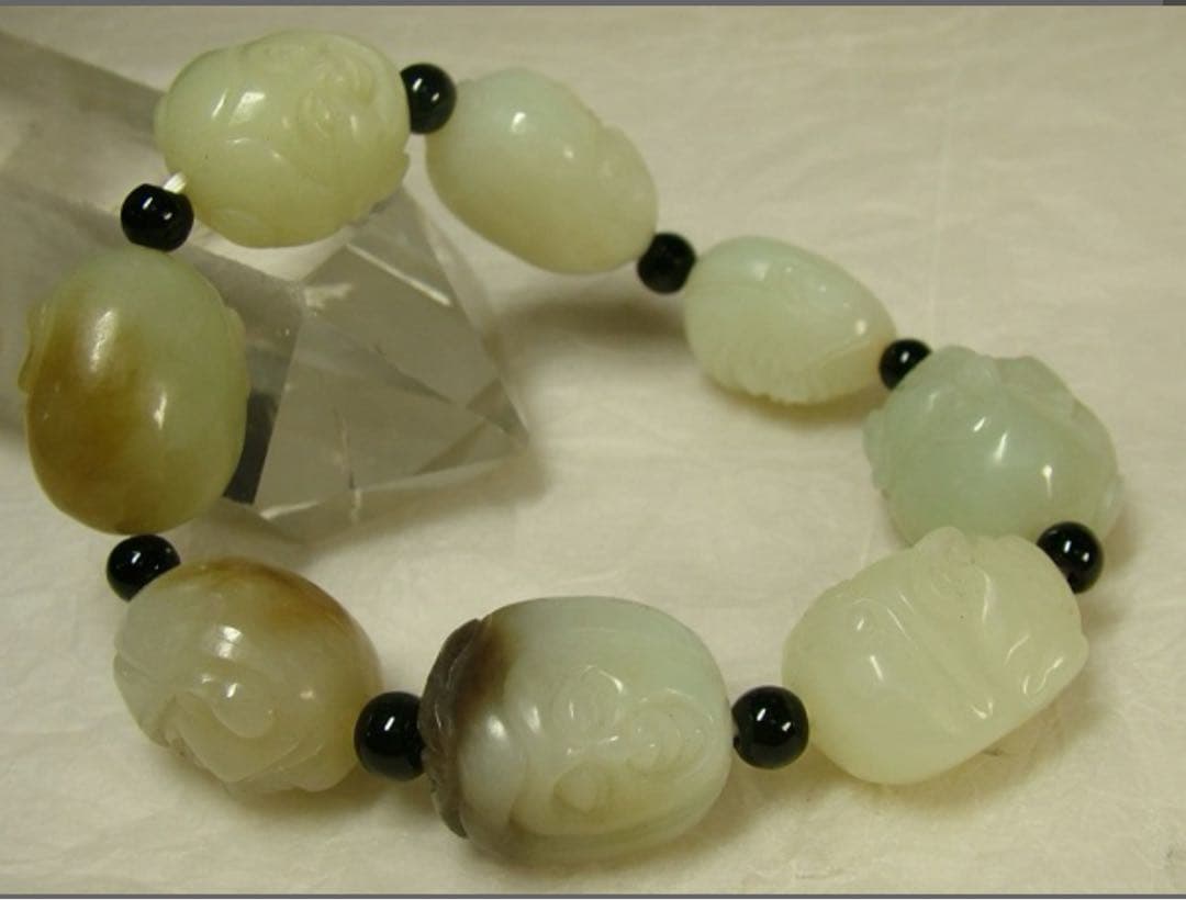 和田白玉（ホータンはくぎょく）羅漢ブレスレット