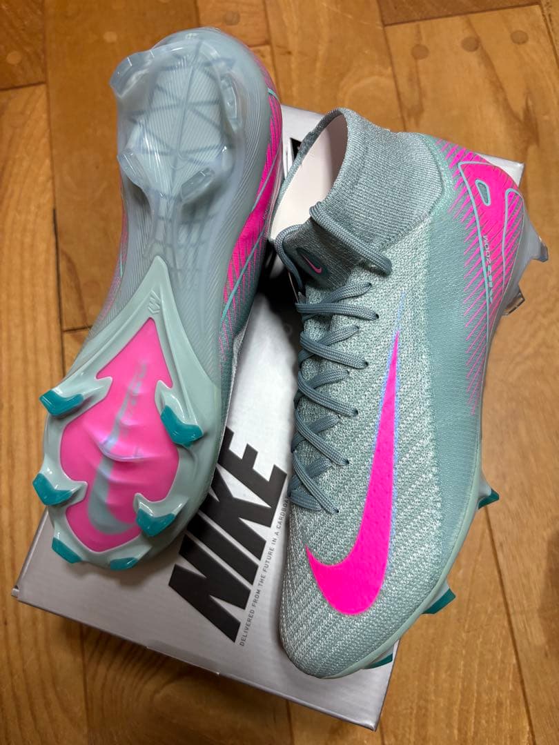 新品　超大特価　ナイキ スーパーフライ 10 エリート FG 25.5cm