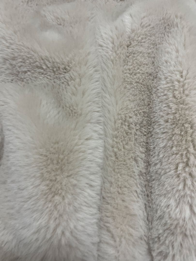 ワージー we'rthy エコファージャケット　野沢和香　アイボリー