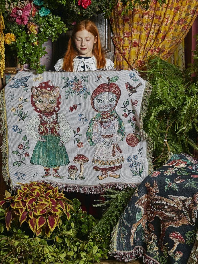 ナタリーレテ アフタヌーンティー タペストリーＬ