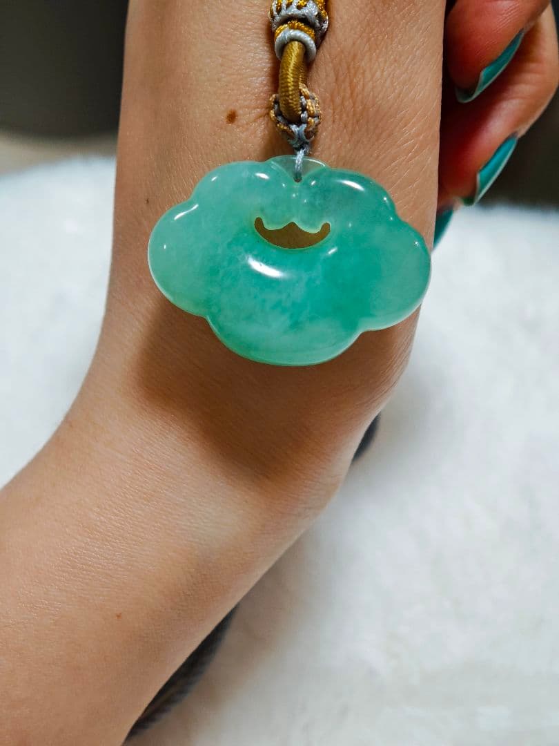 天然石軟玉/翡翠/和田玉パワーストーン 天青凍 ペンダントトップ 氷種 守護石