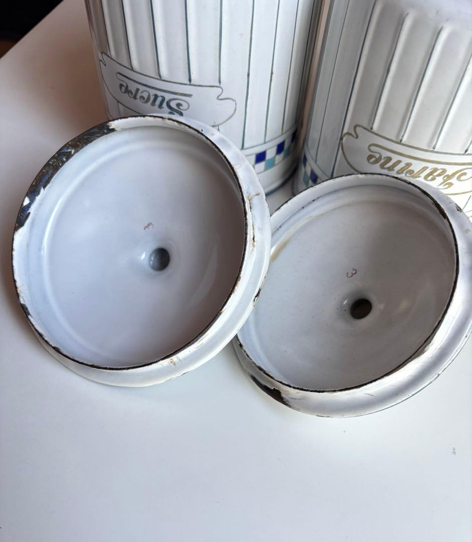 B.B社製 ホーロー キャニスター 2個セット