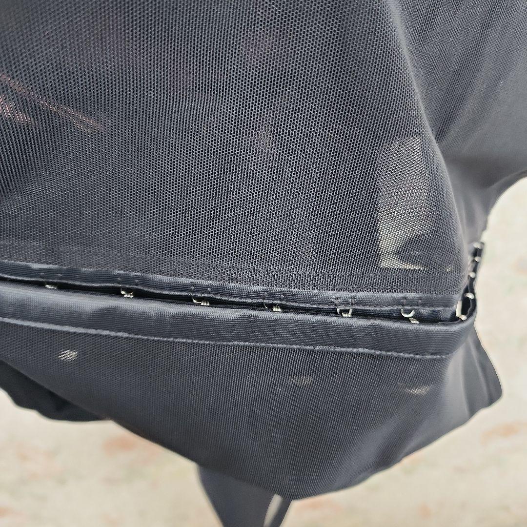 ボディシェイパー黒の体型補正用半袖シャツ