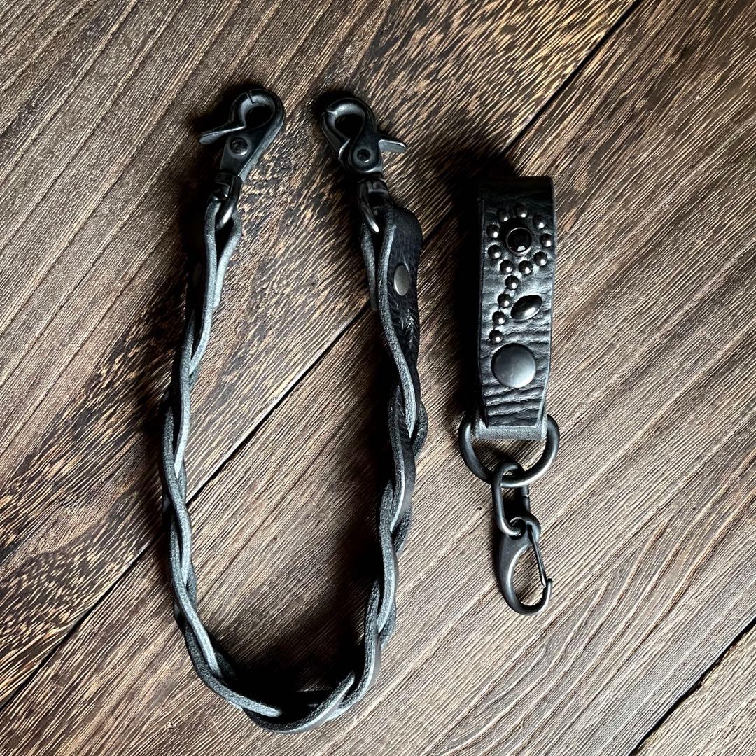 編み込みレザーウォレットコード　TYPEB シボ　黒染　HTC CALEE