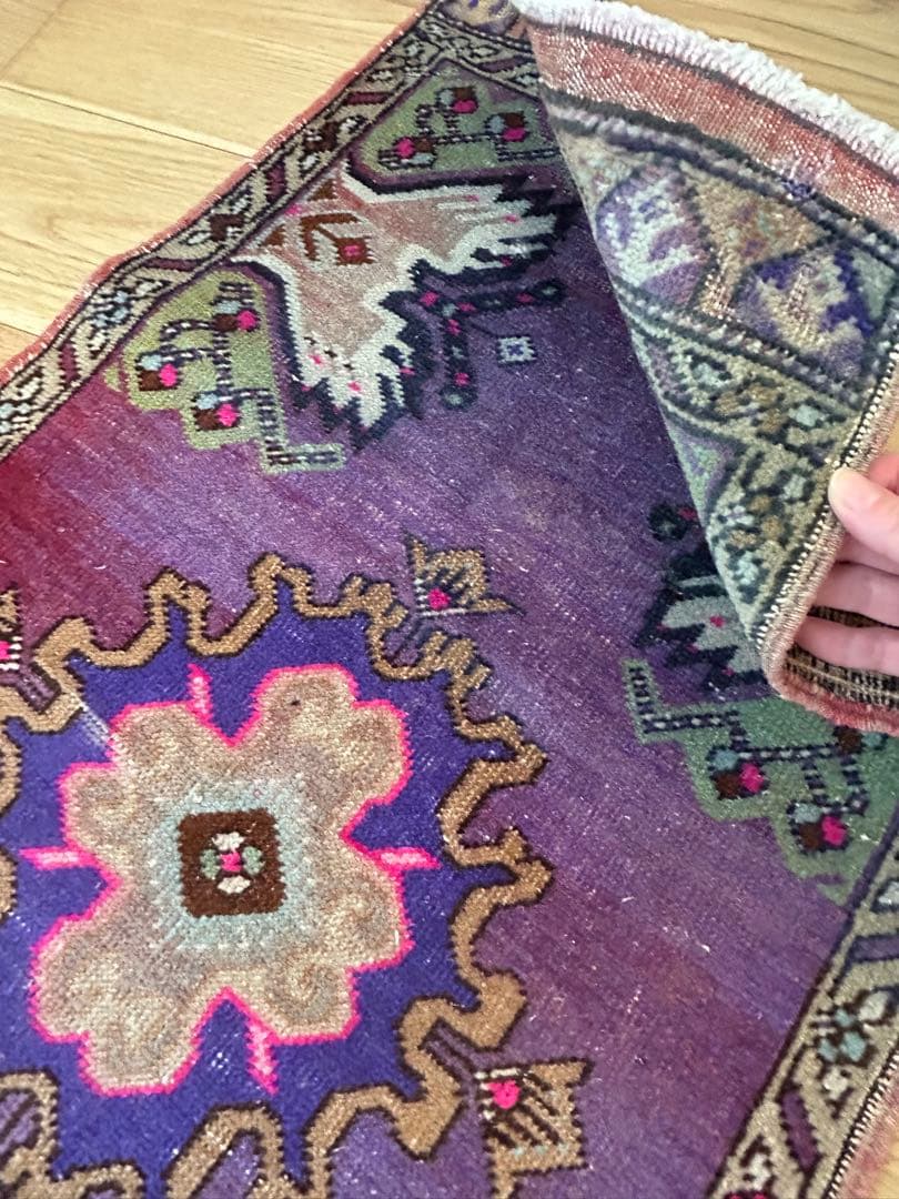 週末セール＊トライバルラグ・トルコヴィンテージラグ・ウール約49×104cm