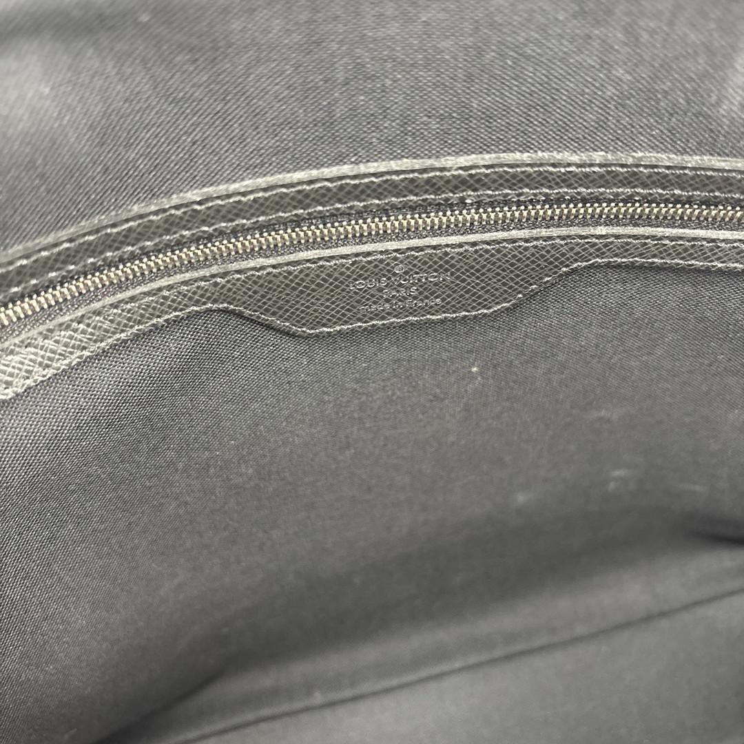 超極美品 ルイヴィトン タイガ アレクサンダー ビジネスバッグ アルドワーズ