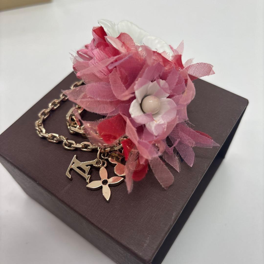Louis Vuitton ルイ・ヴィトン 花 モチーフ コサージュ ブローチ
