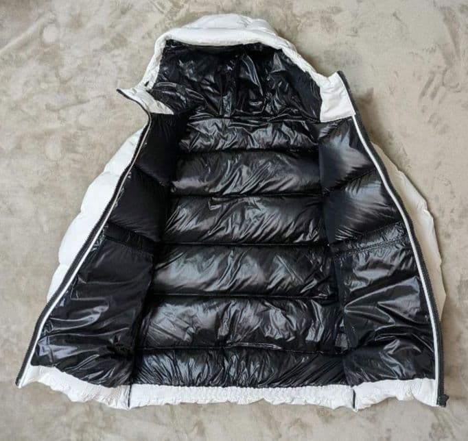 希少✨美品 UNIQLO +J ライトダウンボリュームパーカ 大きいサイズXXL