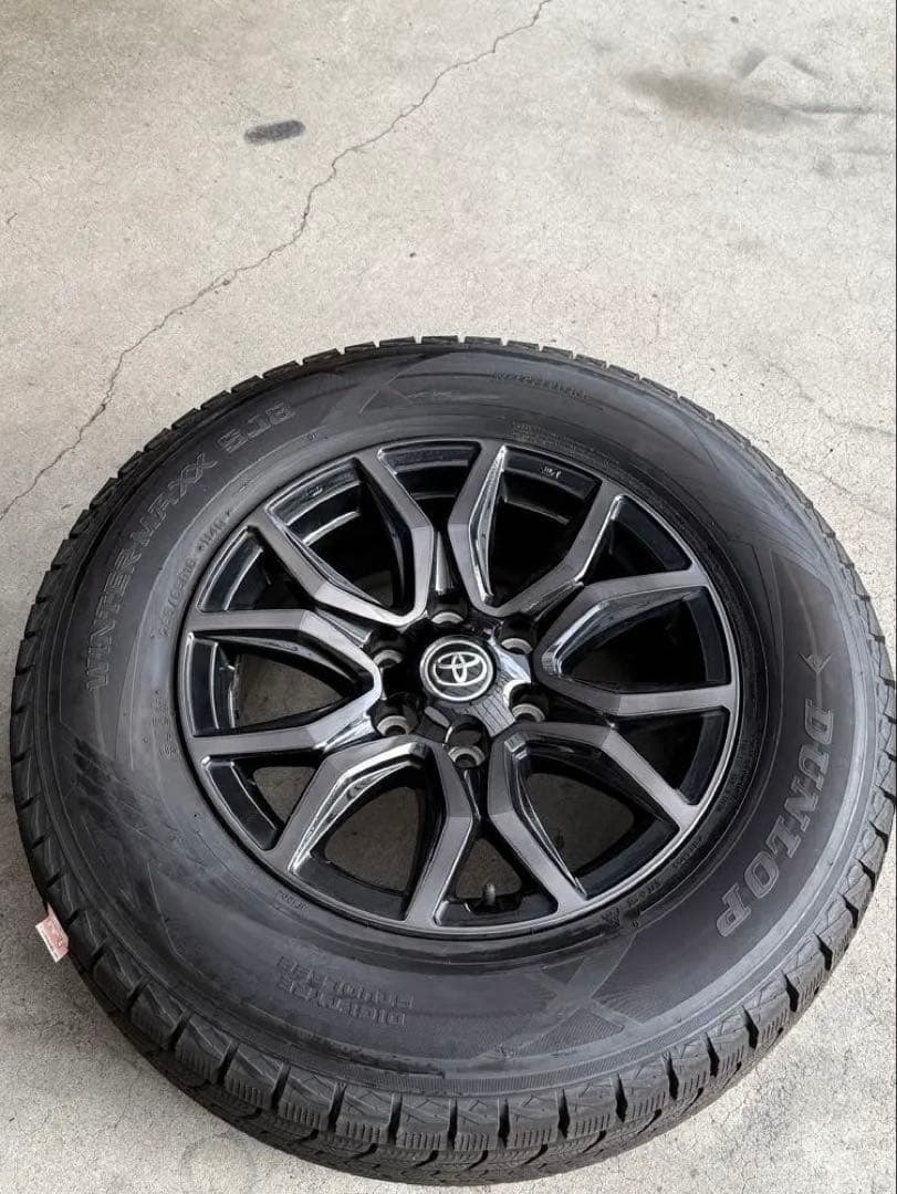 ハイラックス125 GR 純正ホイール& DUNLOP スタッドレス4本セット