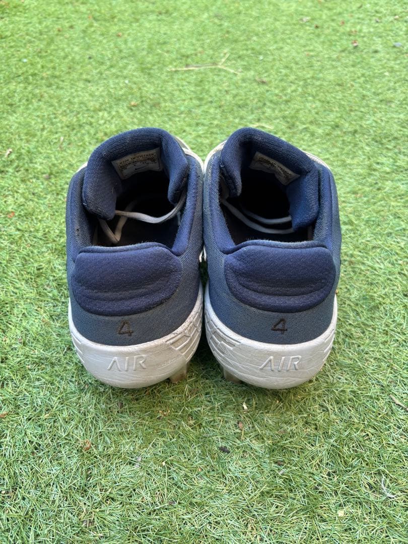 Nike オーダースパイク ネイビー