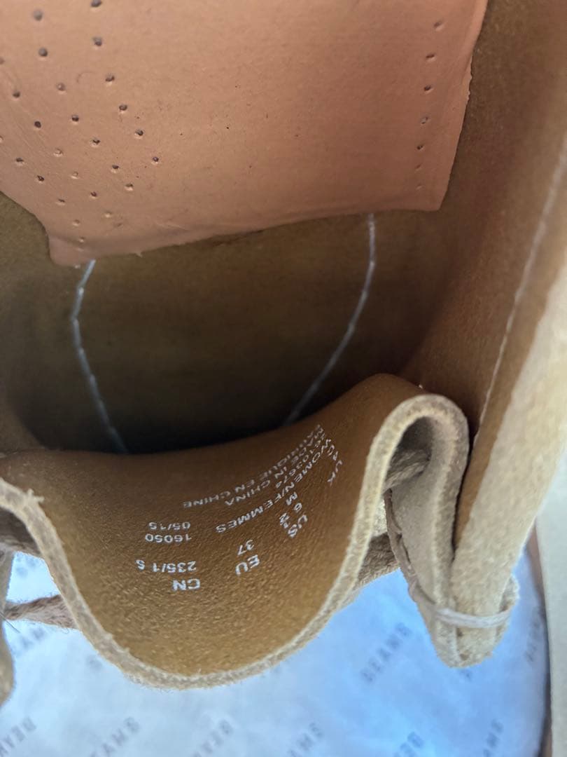 美品　Clarks クラークス　ワラビー　スエード モカシン 23.5 cm