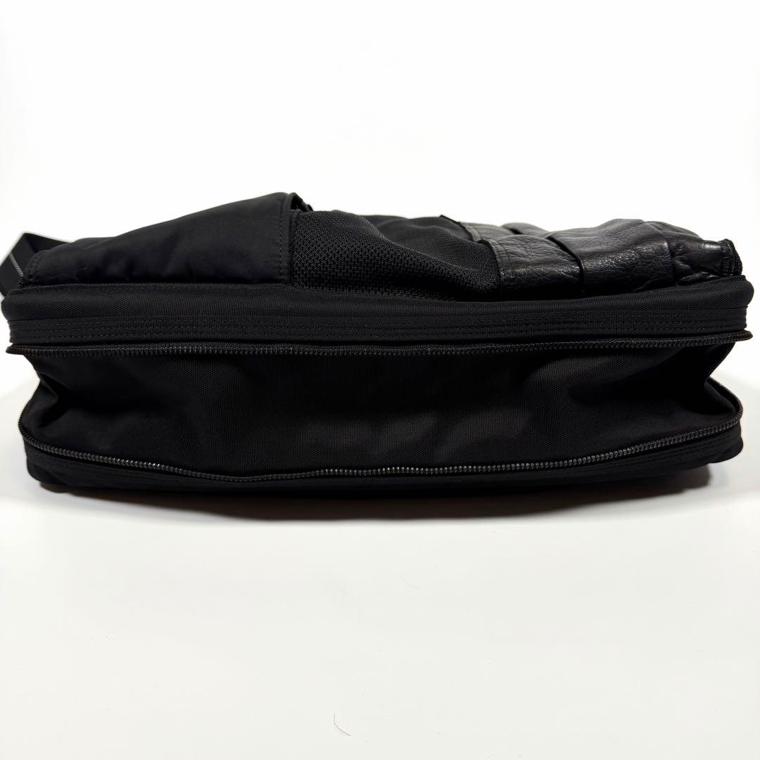 【極美品】ハーヴェストレーベル　ビジネスバッグ　2way カスタム　ブラック