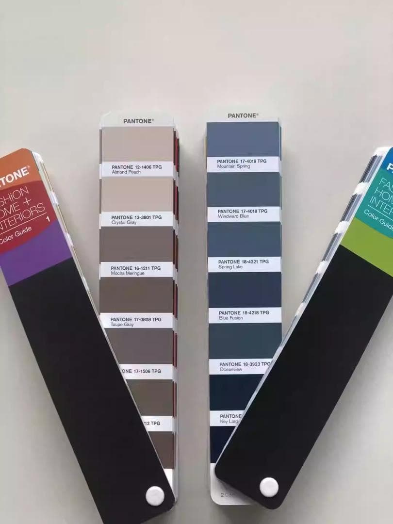 PANTONE TPG FHI + 新色 増補版　FHIP110C 新品・未開封