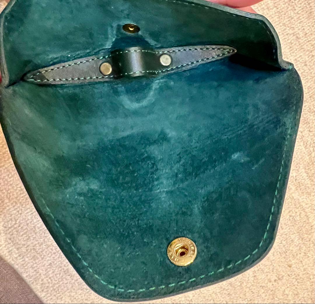 期間限定値下げ　送料込み　美品　箱付き　Ettinger グリーン メガネケース