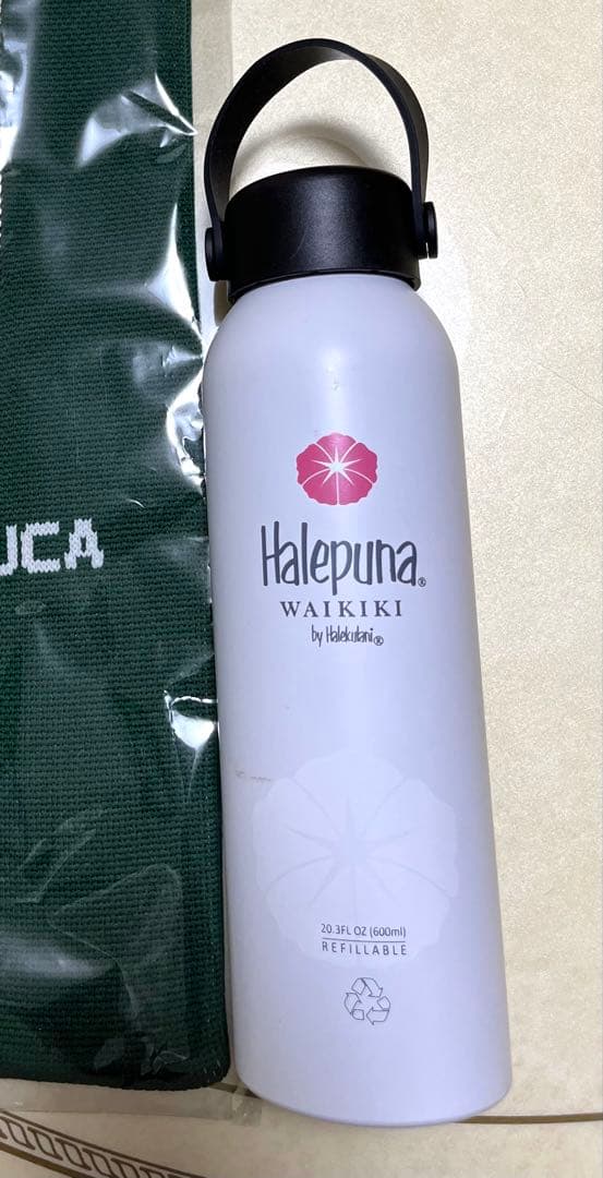 ハワイ カカアコ コウラ店限定 最新作とハレプナのウォーターボトル