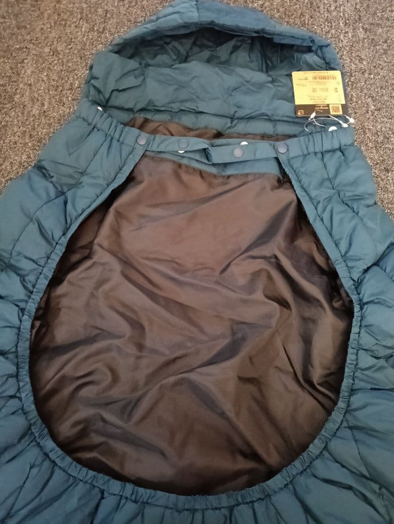 新品タグ付き　THE NORTH FACE 抱っこ紐用カバー ネイビー