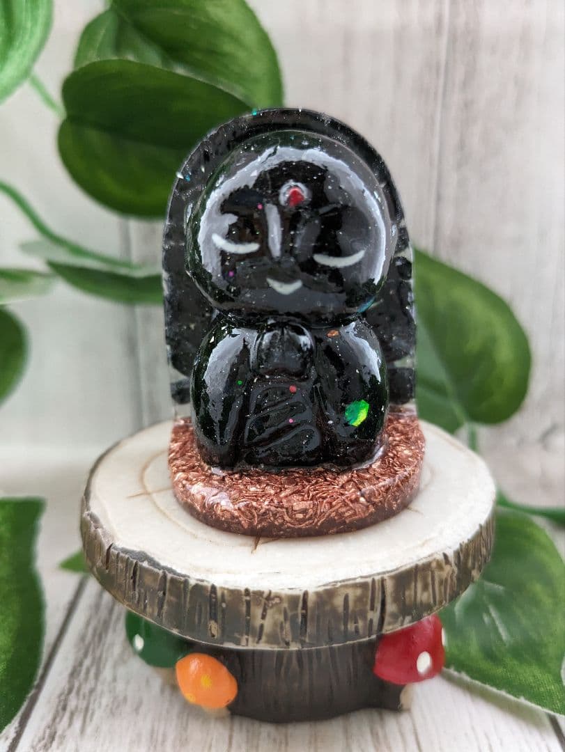 【やま】ライトカラーアメジストのかばちゃん形オルゴナイト☆他７点