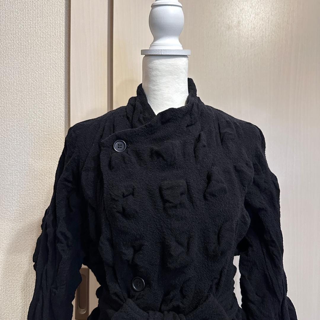 ISSEY MIYAKE　立体ウールカーディガン size2 HR0172