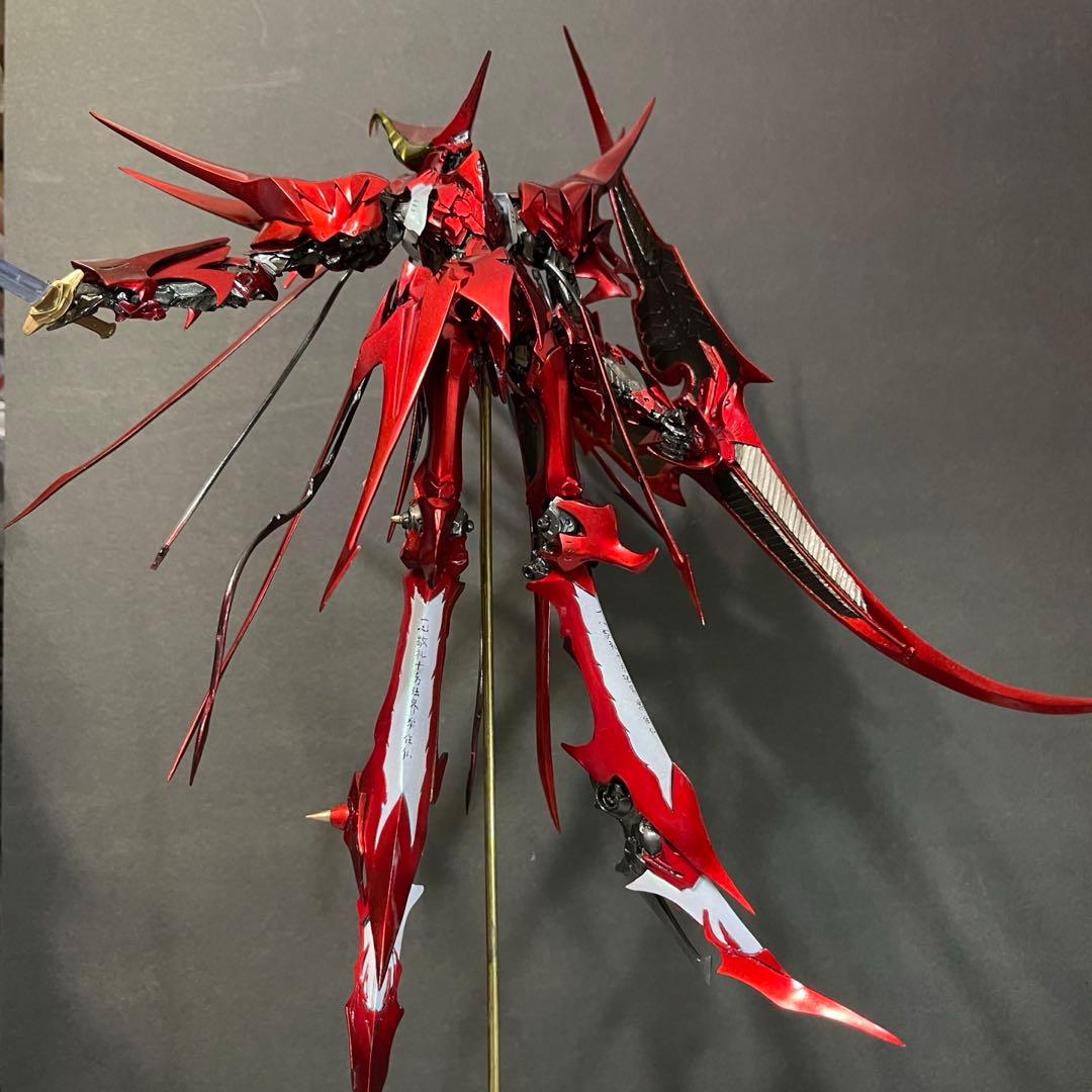 海洋堂ガレージキット　FSS \"超\"騎士団機 ［焔星］1／100 塗装完成品